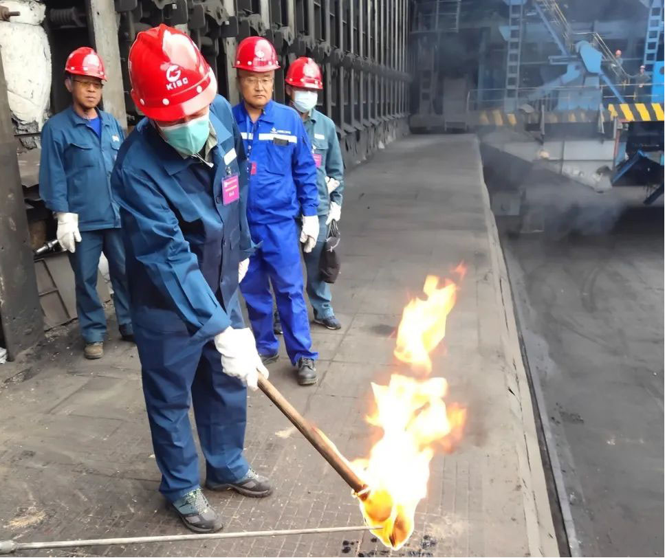 山西建投建工集团承建的云南师宗煤焦化项目烘炉焚烧仪式顺遂举行
