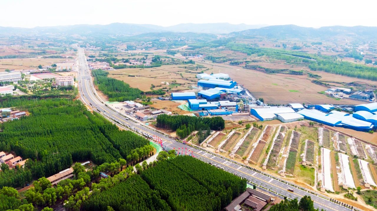 山西建投装置集团承建的高平市炎帝陵至神农互通蹊径拓宽工程顺遂通车-402cc永利集团