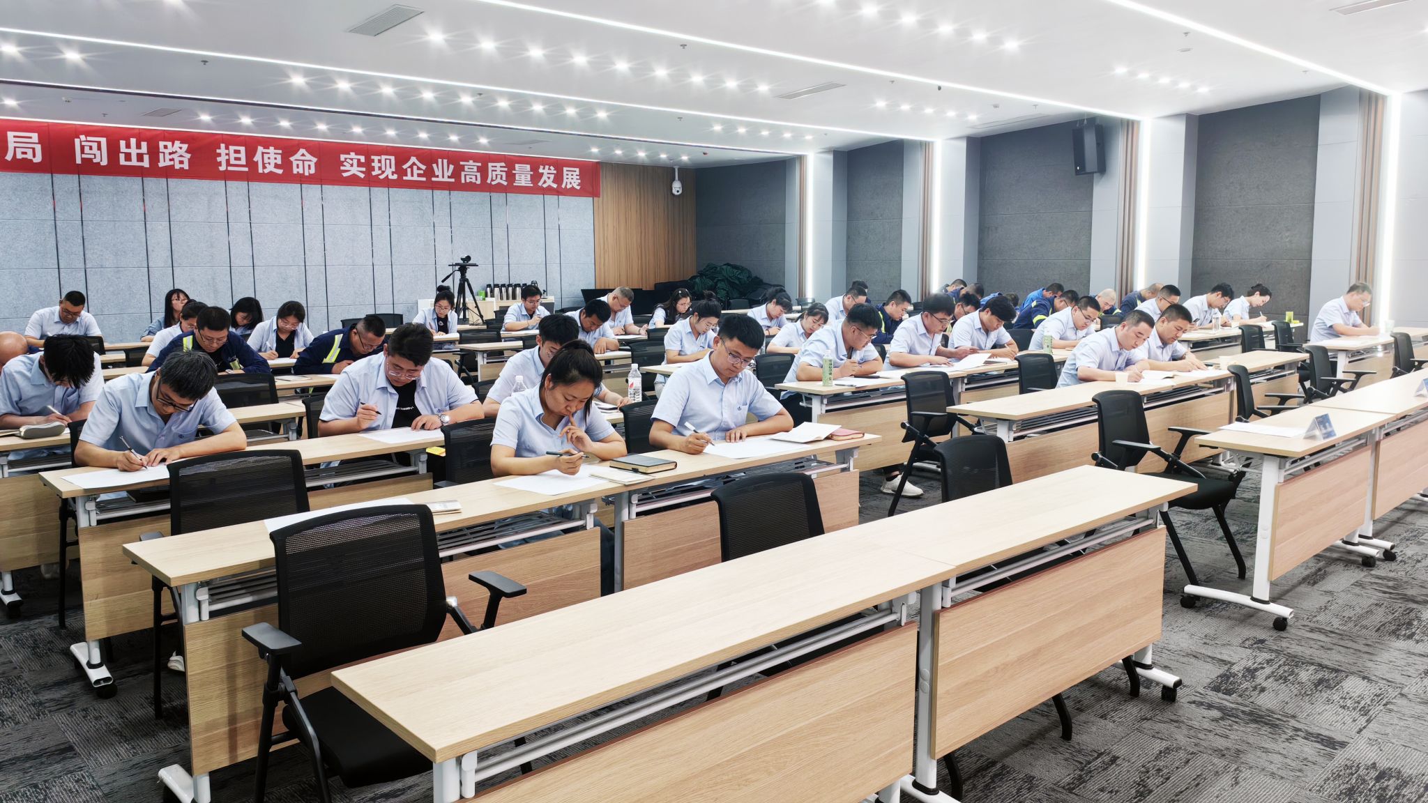 山西建投潇河工业公司、工程机械公司联合开展2024年（第一期）入党起劲分子暨生长工具培训-402cc永利集团