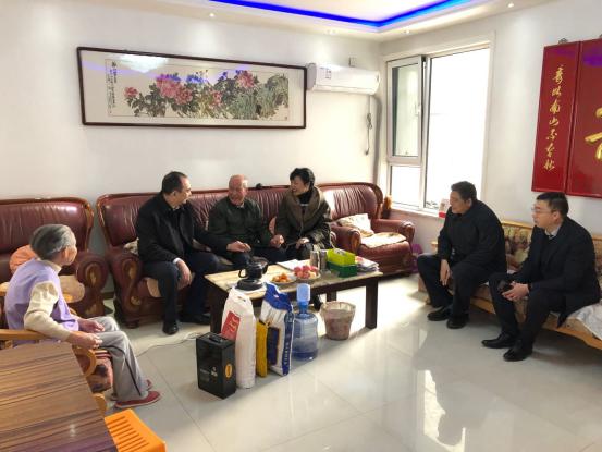 省国资委党委委员、副主任张红谱走访慰问山西建投老党员和难题党员-402cc永利集团