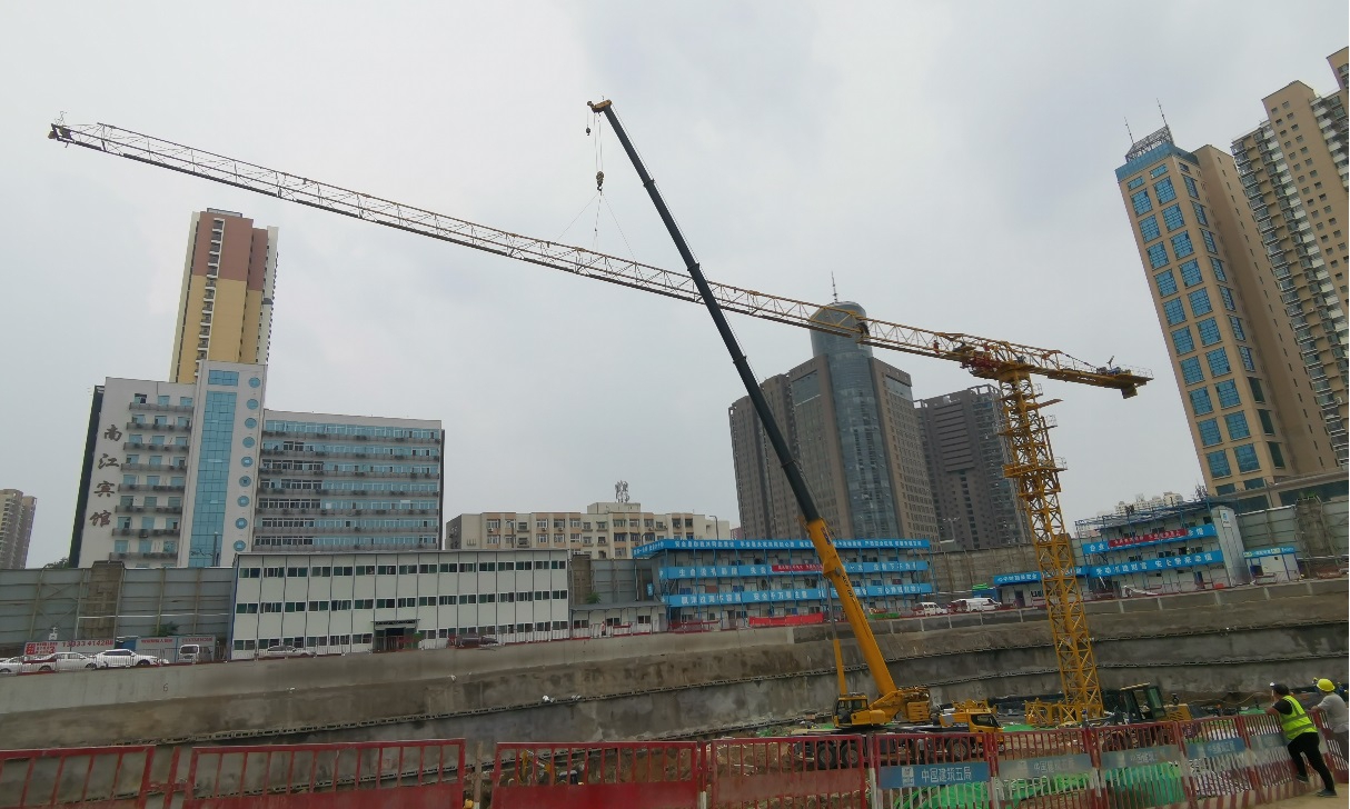山西建投四建集团首台徐工XGT7527A-18S塔机乐成装置-402cc永利集团