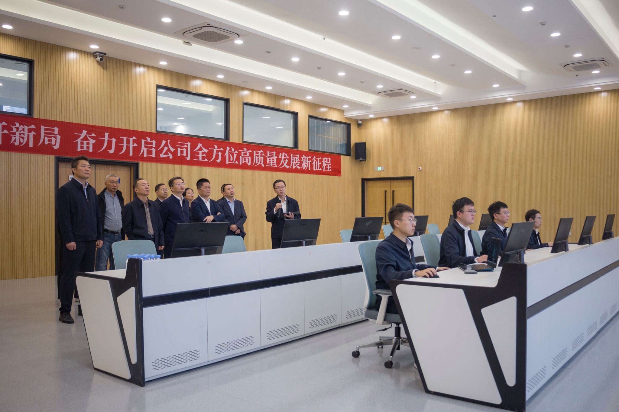 省民主党派代表人士赴山西建投集团考察调研-402cc永利集团