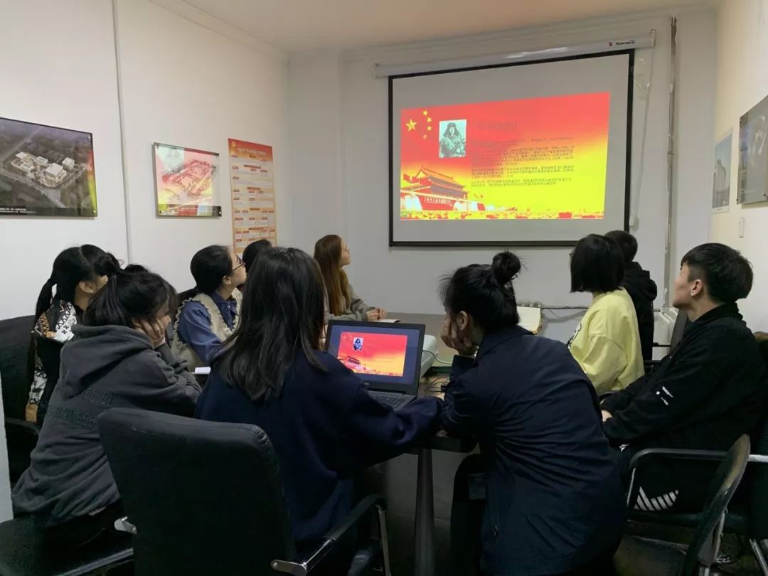 学雷锋 见行动|山西建工青年用行动擦亮“雷锋精神”手刺-402cc永利集团