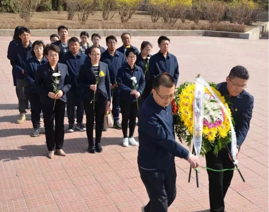 思念革命先烈 凝聚前行实力——山西建投建工集团各下层单位纷纷开展清明祭扫活动-402cc永利集团