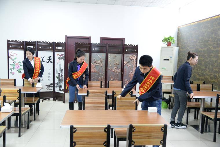金融建通联合团支部组织开展“学雷锋从身边点滴做起”主题活动-402cc永利集团