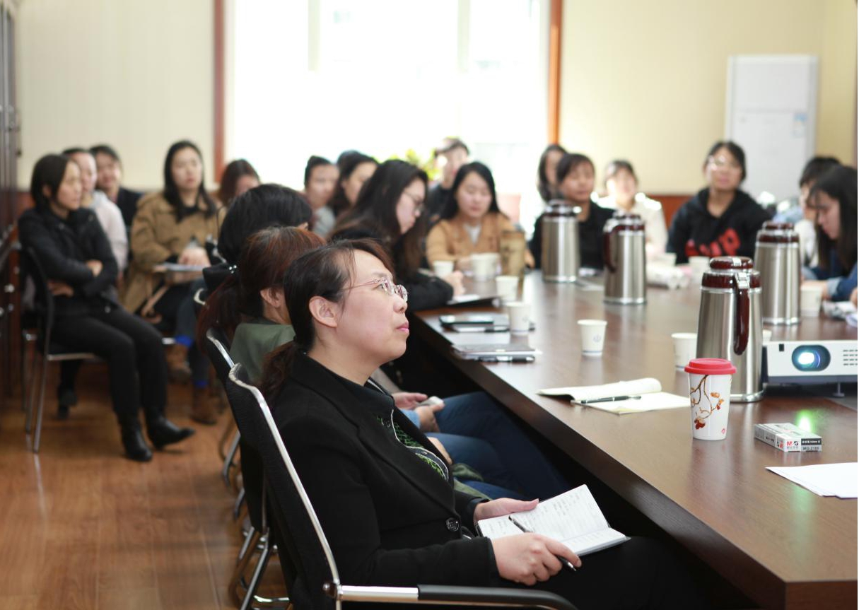 山西建投契械化集团召开2019年女职工事情聚会-402cc永利集团